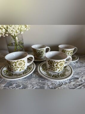 4 Vintage J&G Meakin England “Floral Dance” Ironstone Cups and Saucer Sets